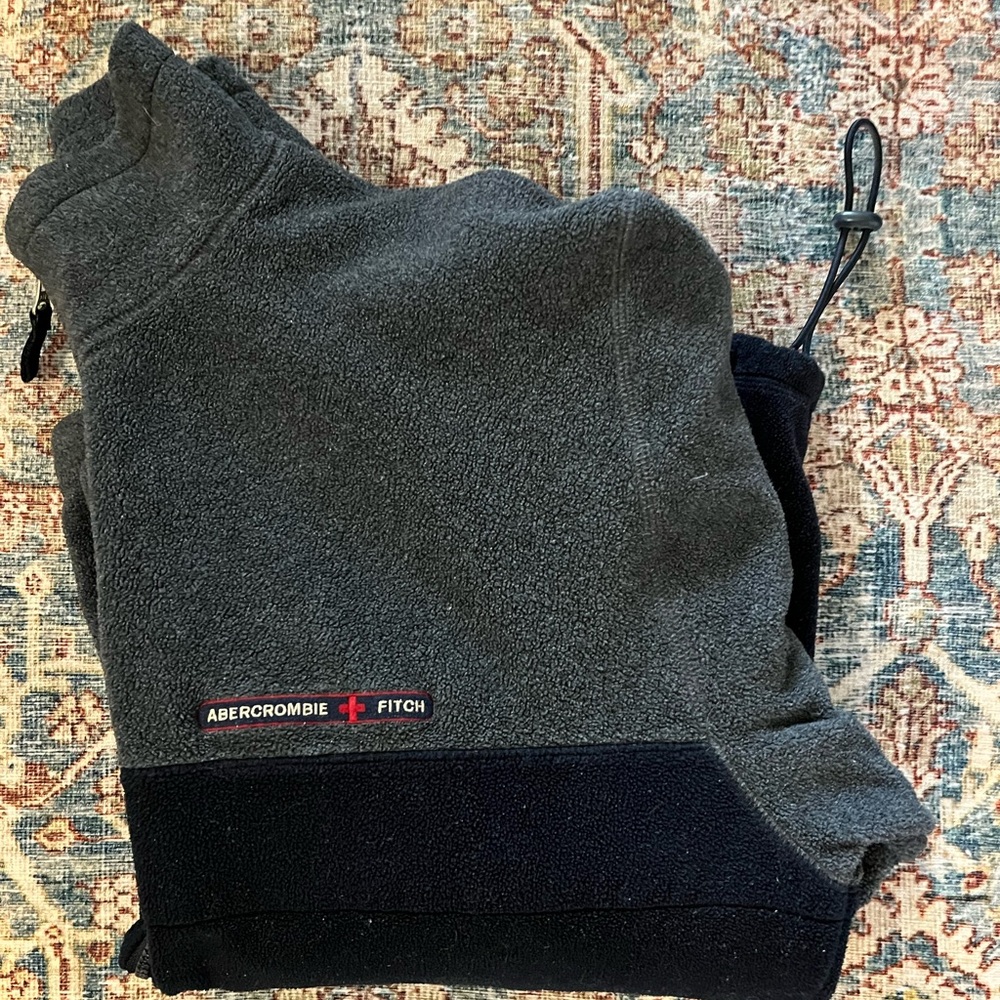 Y2K Men’s fleece Abercrombie & Fitch. Size XL